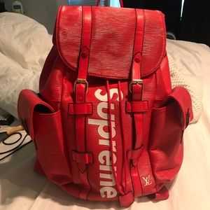 SUPREME x Louis Vuitton backpack